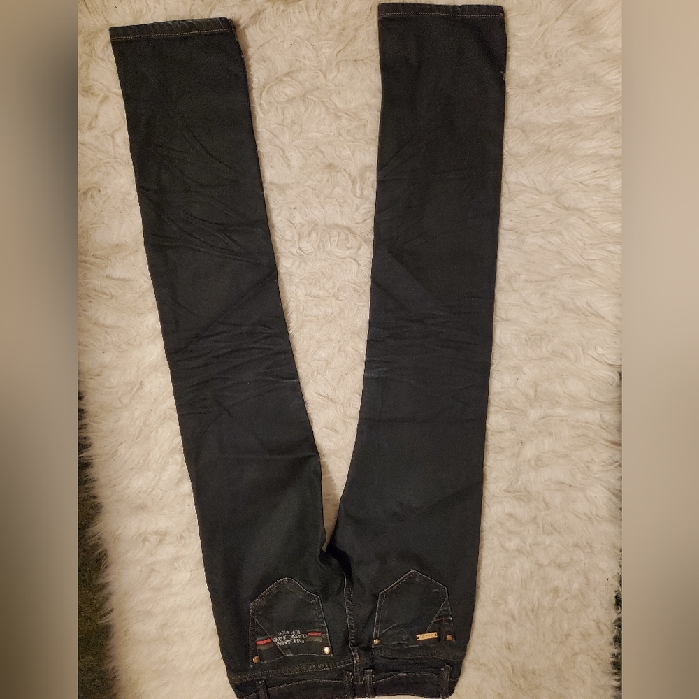 Gucci jeans size 27 never worn